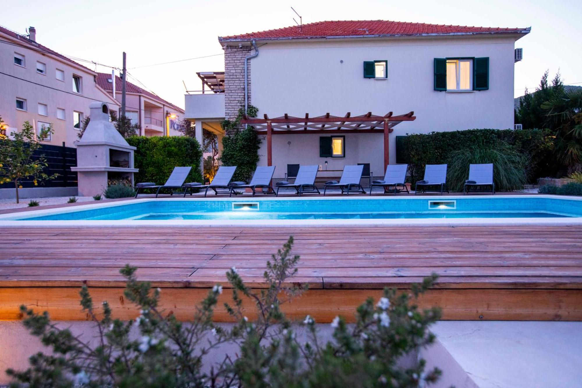 Apartment Laura Trogir Eksteriør billede
