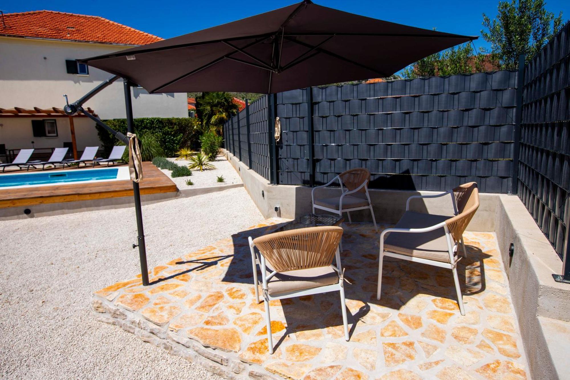 Apartment Laura Trogir Eksteriør billede